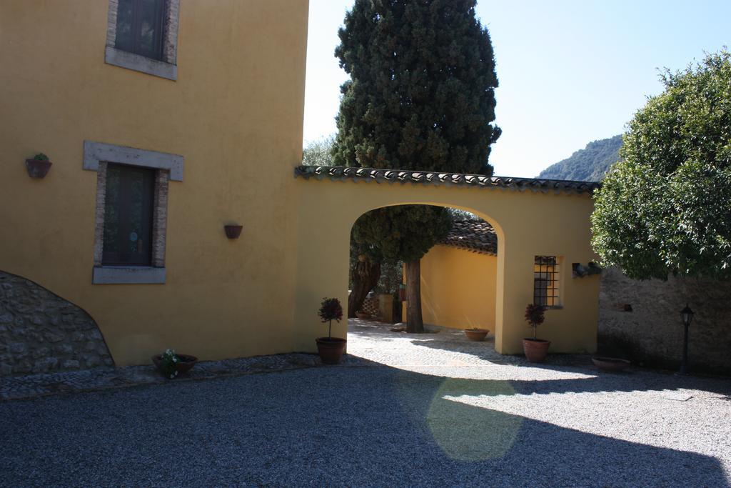 Azienda Agrituristica Biologica Il Querceto Santa Severina Eksteriør bilde