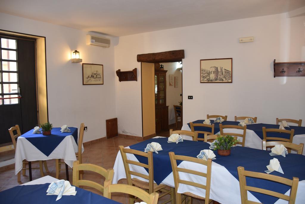 Azienda Agrituristica Biologica Il Querceto Santa Severina Eksteriør bilde